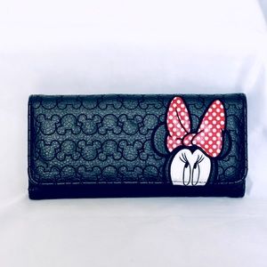 Disney Minnie Mouse Quilted Trifold Wallet
